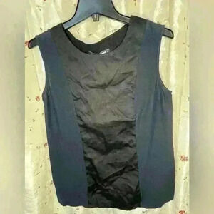 European Culture Black Sleeveless Blouse - NWT -‎ Made in Italy - Size M
